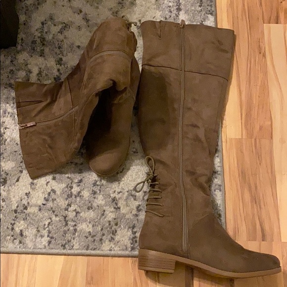 Knee High Boots - Picture 2 of 4